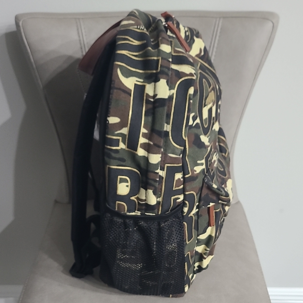 Robin Ruth California Camouflage Backpack - Picture 6 of 12
